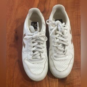 Veja V-90 Leather Sneakers